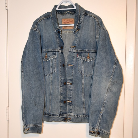 Levi's Other - Men Vintage Levi's Trucker Denim Jacket - Size L